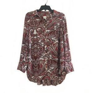 Chico’s Size 1 Patterned Button Down Women’s Shirt